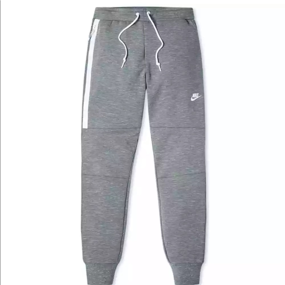 Nike tech fleece joggers carbon heather grey S